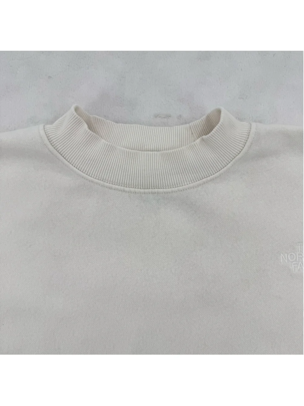 The North Face Evolution Sweatshirt Crewneck Cream Oversized Comfy Men’s Large